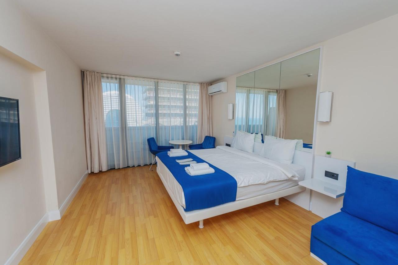 Orbi City Suite Batumi Kültér fotó